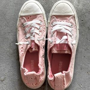 Shoreline Converse Rare Pink Eyelet size US7 women’s